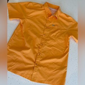 M Columbia PFG Shirt Mens Medium Orange Short Sleeve Fishing Vented Buttons